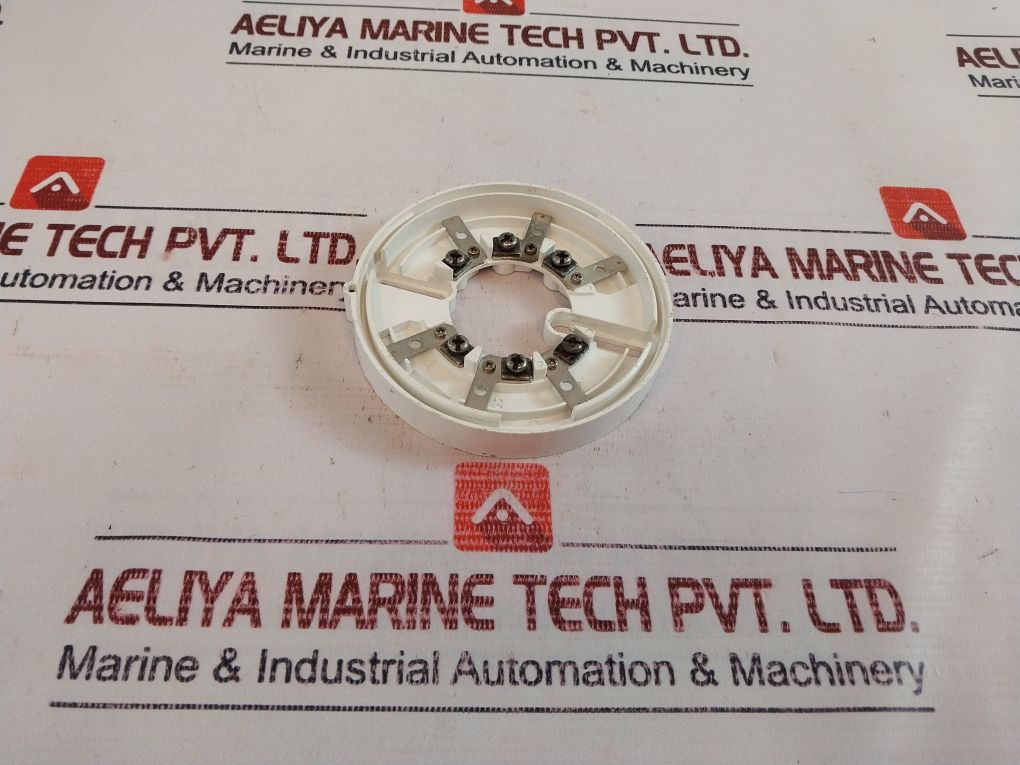 Ub-6 F03c83520 Detector Base