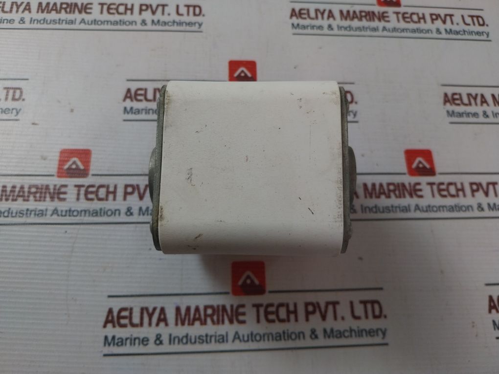 Bussmann 170m6499 High Speed Square Body Fuses 1100a - Image 4