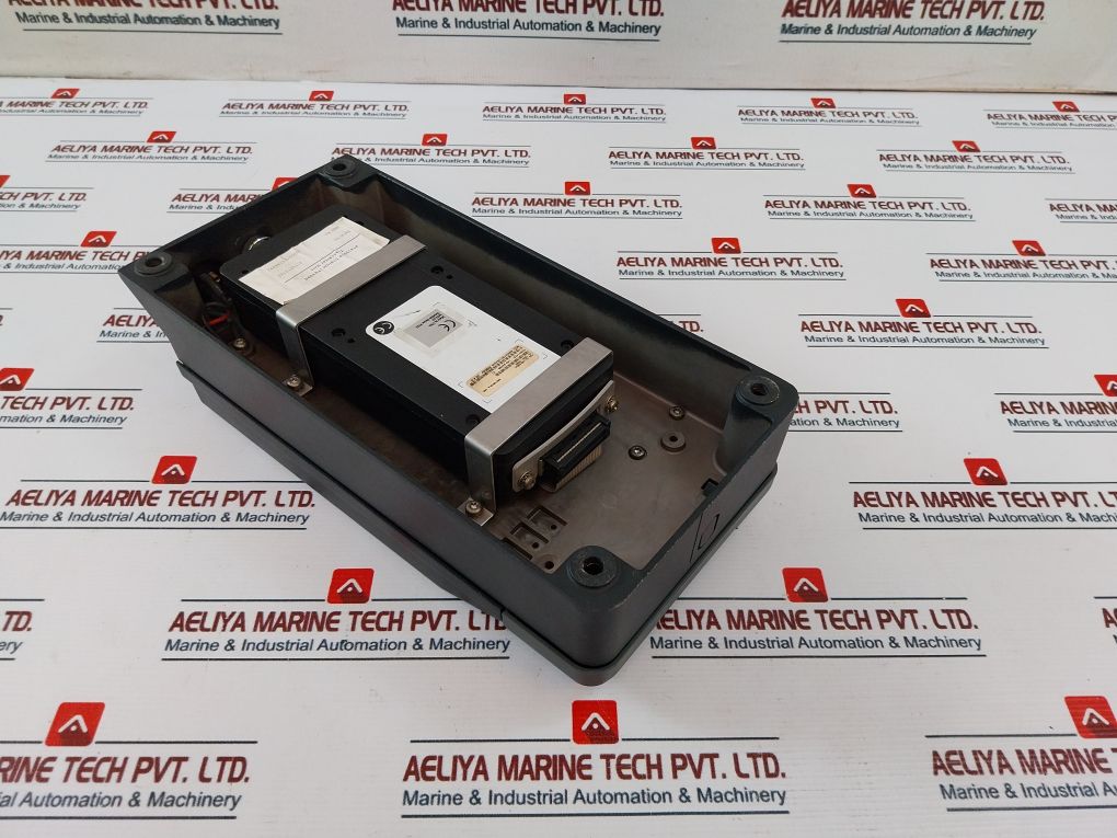 Eurocom Itu1000 Fixed Mount Transceiver Unit 10-32vdc - Image 4