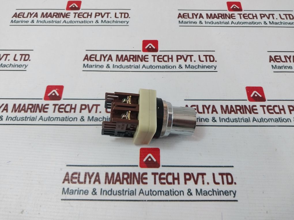 Fuji Electric Ah30-s6 Command Switch - Image 6