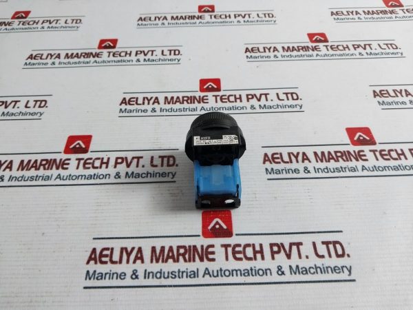 Fuji Electric Ar30f0r Green Push Button Switch - Image 4