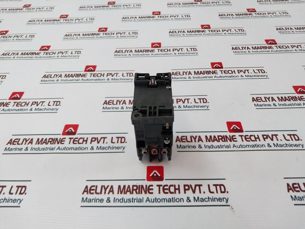 Fuji Electric Src50-2u/x (4a2b) Auxiliary Relay - Image 6