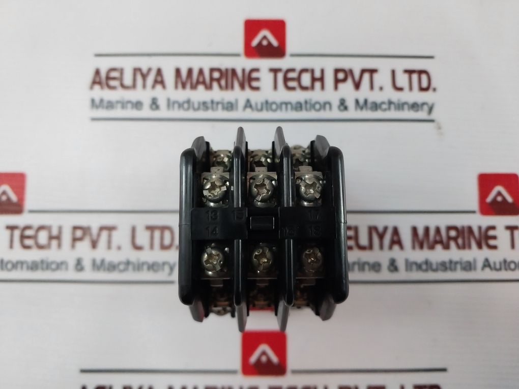 Fuji Electric Src50-2u/x (4a2b) Auxiliary Relay - Image 3