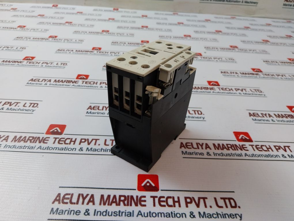 Moeller Dil M 25-10 Contactor 400v 50hz/440v 60hz - Image 4