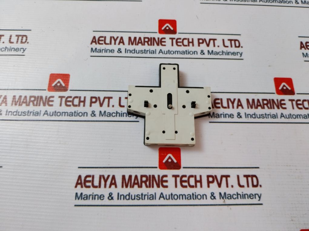 Moeller Dil M1000-xhi Auxiliary Contact - Image 4