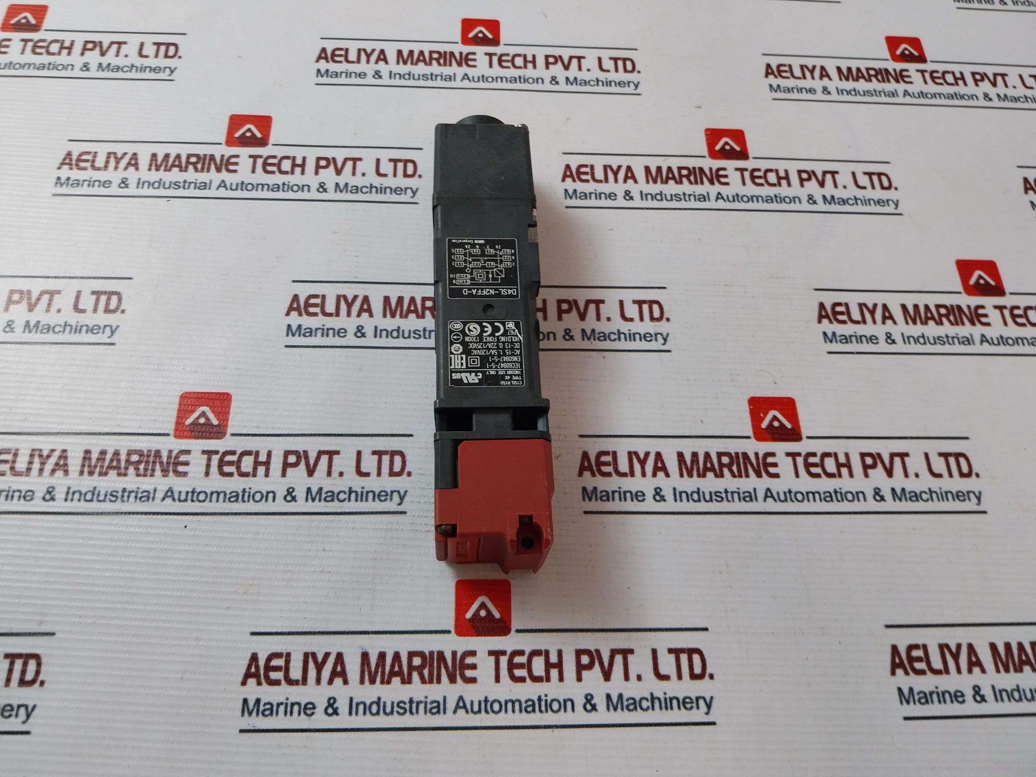 Omron D4sl-n2ffa-d Safety-door Switch Ip67 - Aeliya Marine