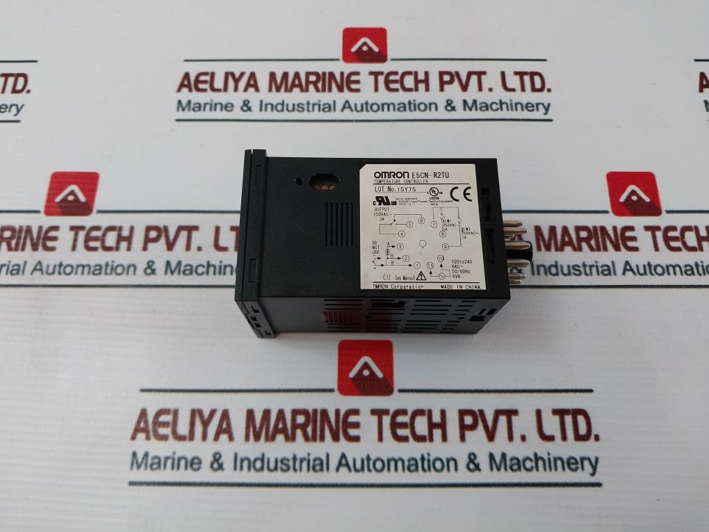 Omron E5cn-r2tu Temperature Controller - Image 4