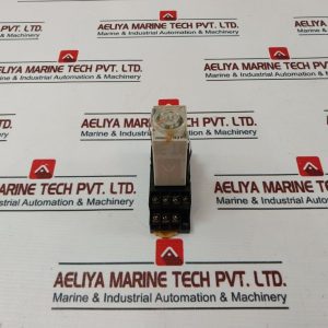 Omron H3y-4 Timer With Base