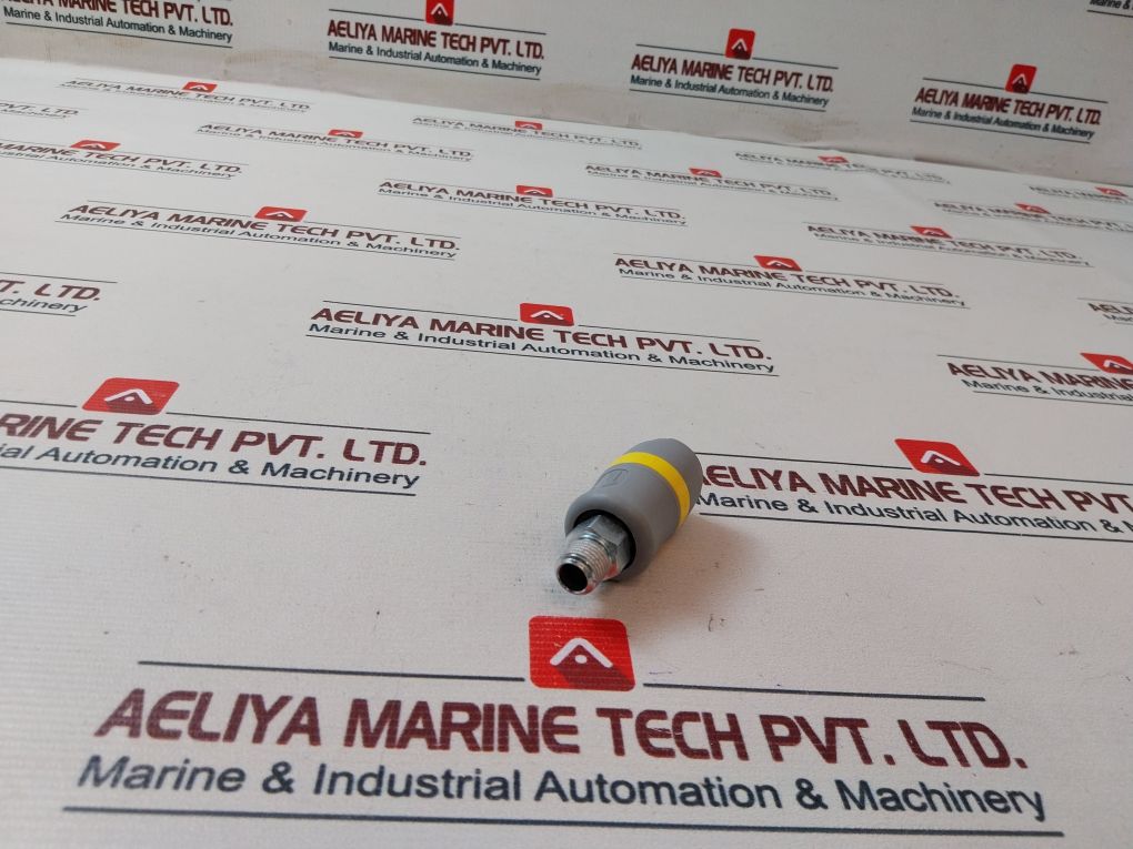 Parker Pneumatic Hose Coupling - Image 5