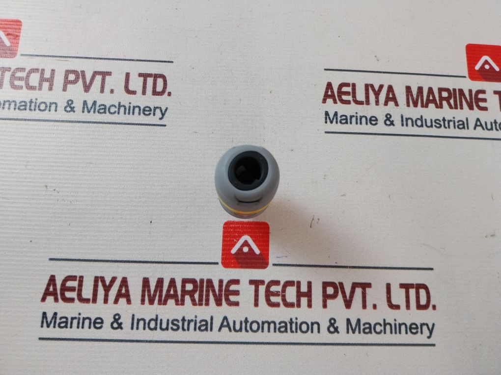 Parker Pneumatic Hose Coupling - Image 6