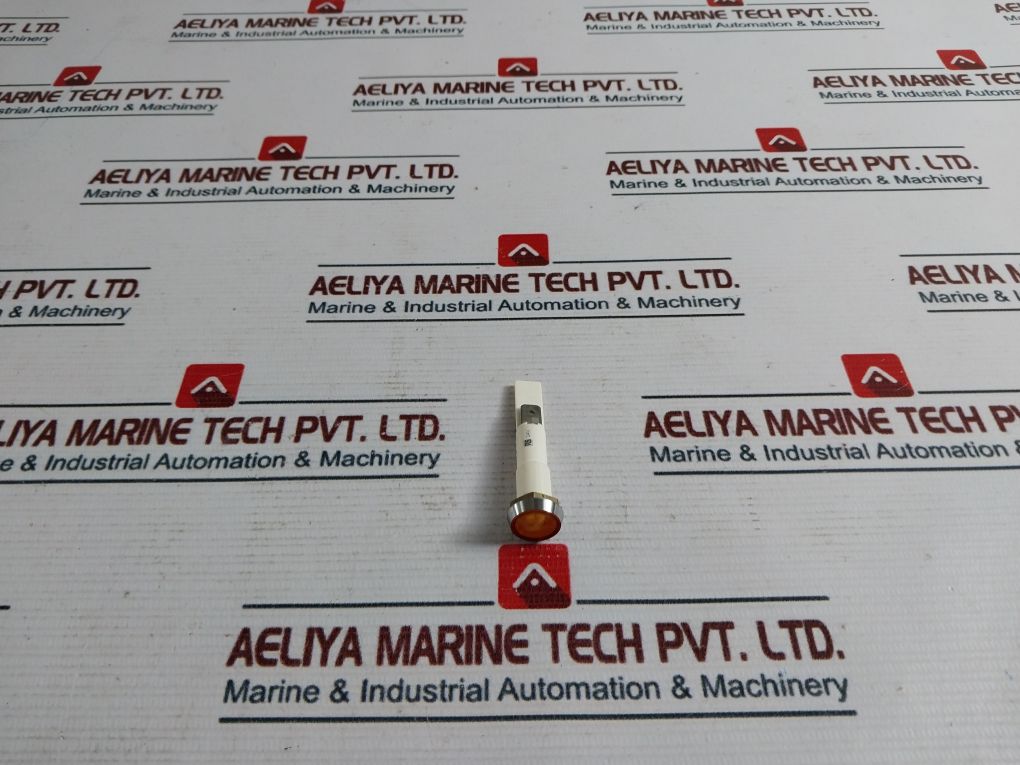 Rs 589-626 Orange Indicator