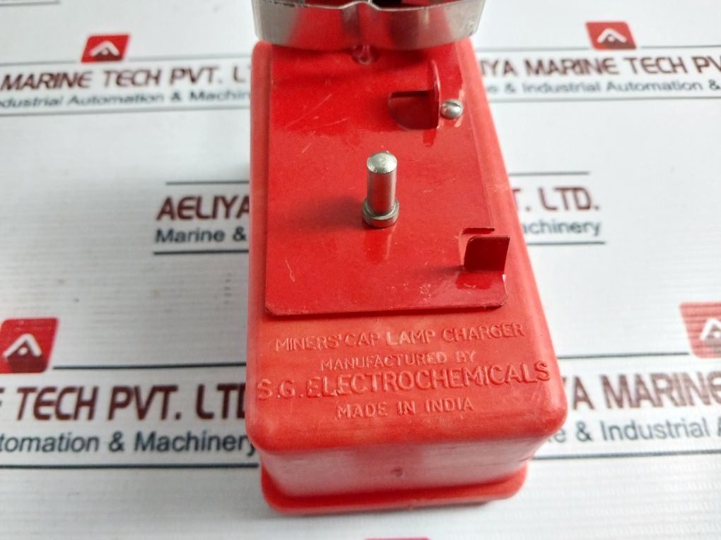 S.g.electrochemicals Miners’ Cap Lamp Charger - Image 6
