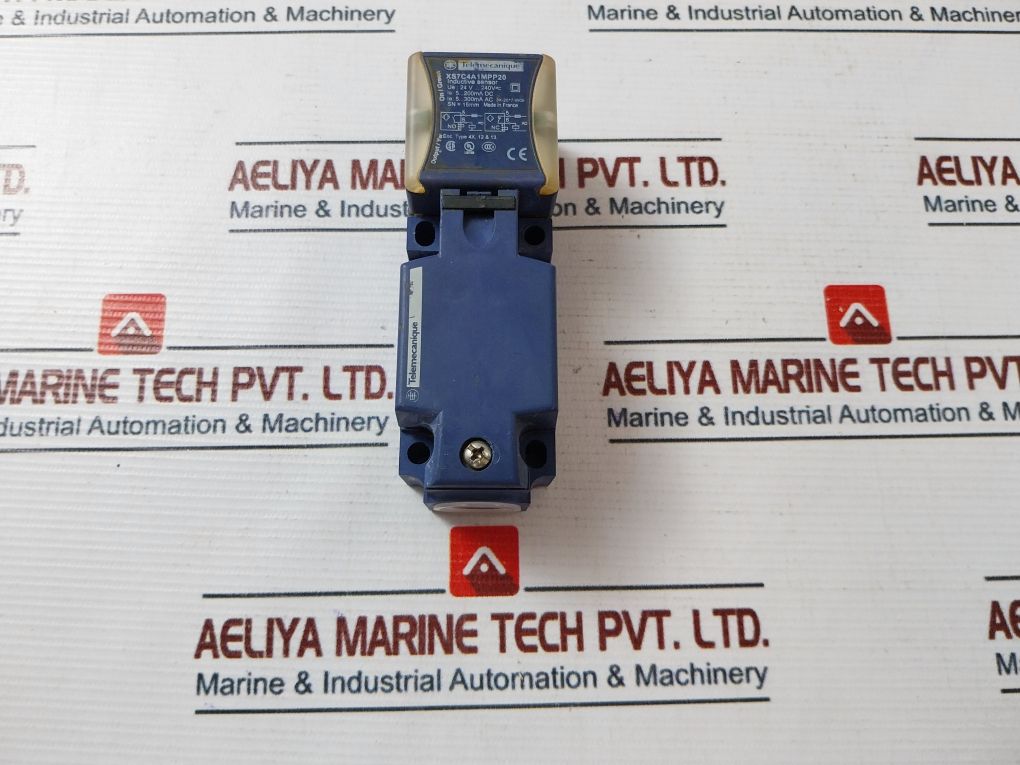 Telemecanique Schneider Electric Xs7c4a1mpp20 Inductive Proximity Sensor - Image 3