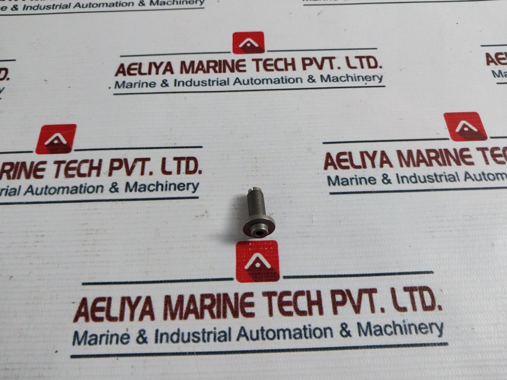 Wartsila 1014-003 0001 Adjusting Screw - Image 3