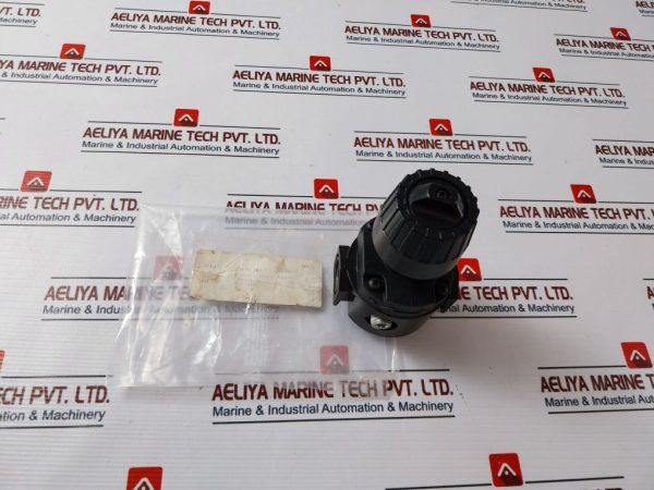 Wilkerson R16-04-h00 Air Pressure Regulator