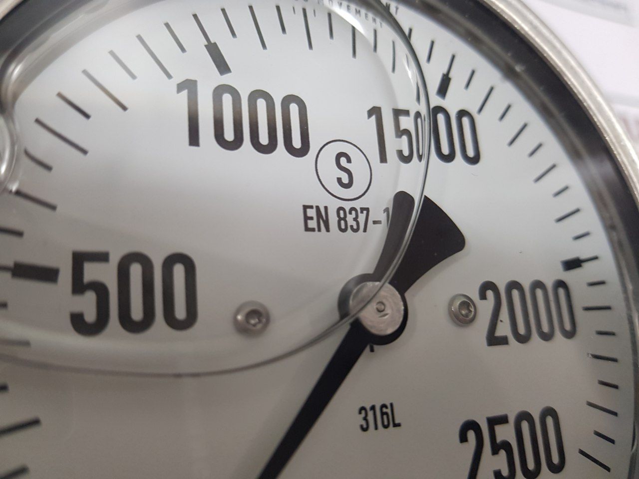 Wika En837-1 Pressure Gauge - Image 6