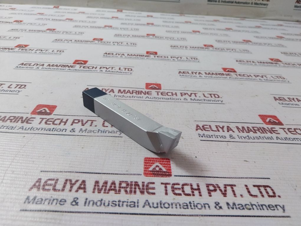 Adv Iso17 R 1616 P30 Carbide Tipped Tool - Image 5