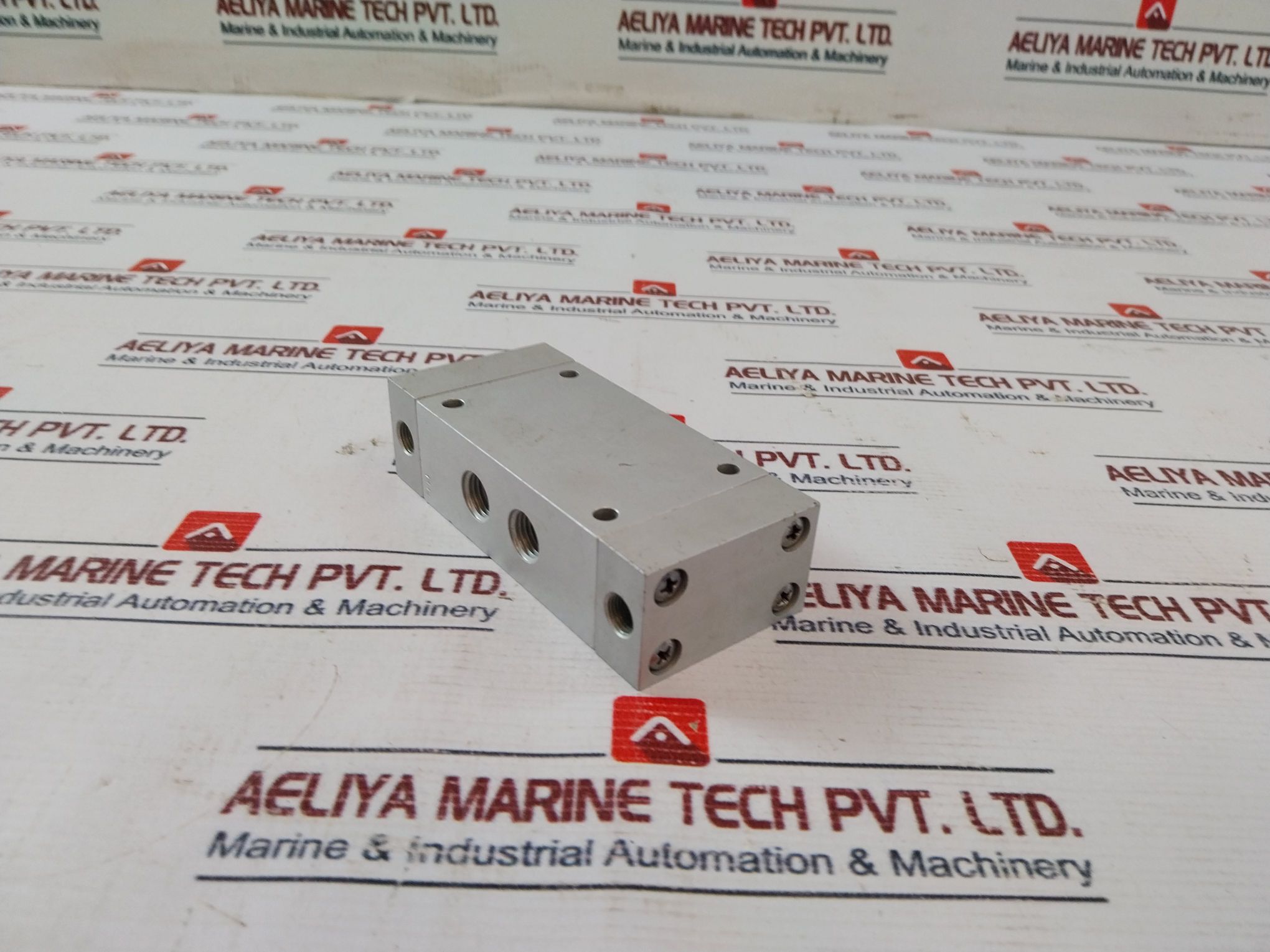 Airtec P-07-520 Pilot Operated Pneumatic Directional Control Valve - Image 4