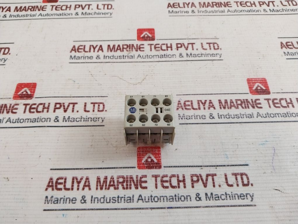 Allen-bradley 100-kfa04e Auxiliary Contact Block