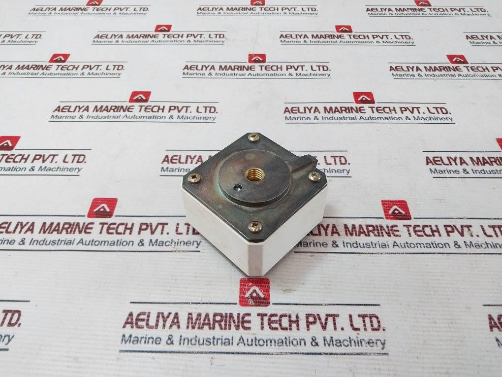 Ferraz Shawmut T300443 Fuse Square Body - Image 4