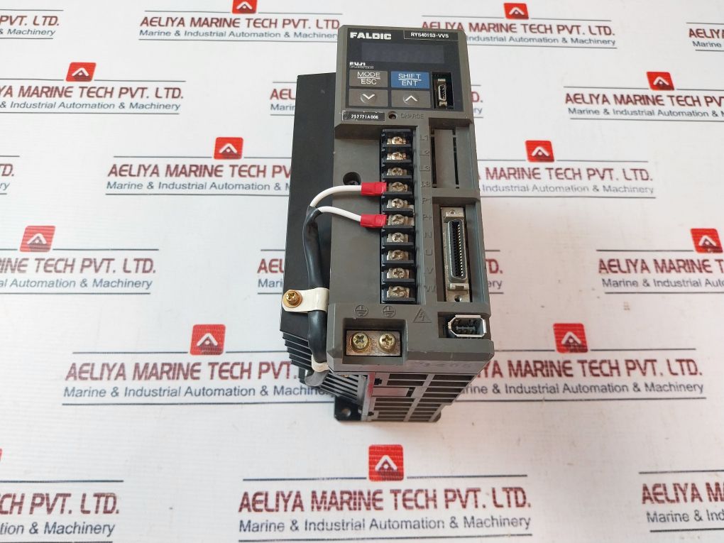 Fuji Electric Faldic Rys401s3-vvs Servo Drive 200-230v