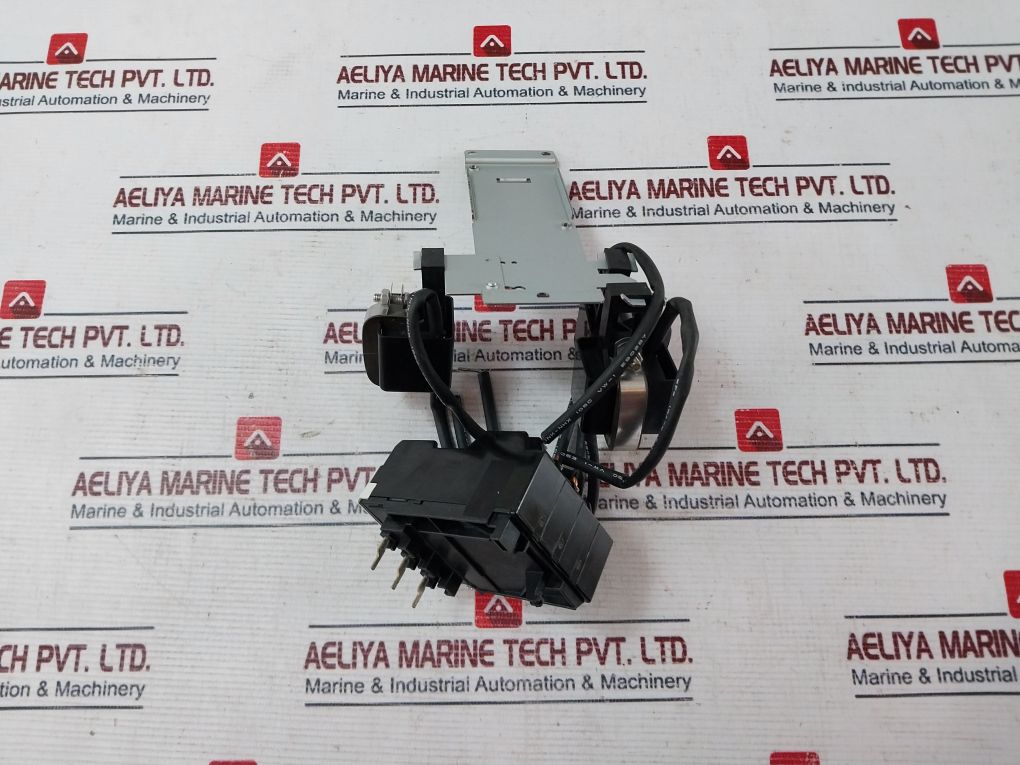 Fuji Electric Tr-5-1nl/3 Thermal Overload Relay With Magnetic Switch 690v - Image 6