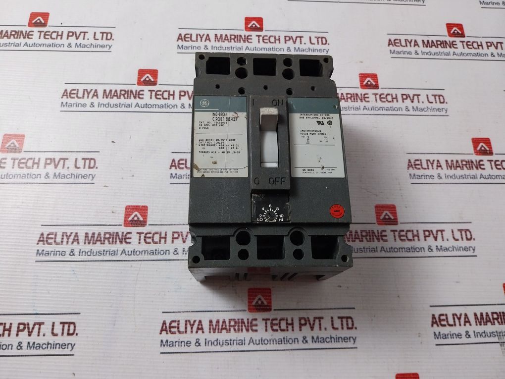 General Electric Tec36015 Circuit Breaker
