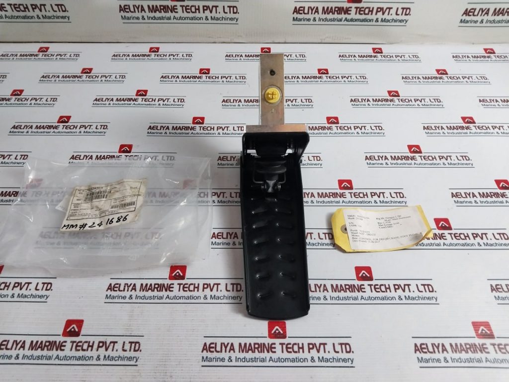 Hydro Control 10070 Foot Pedal Control For Crane Aeliya Marine