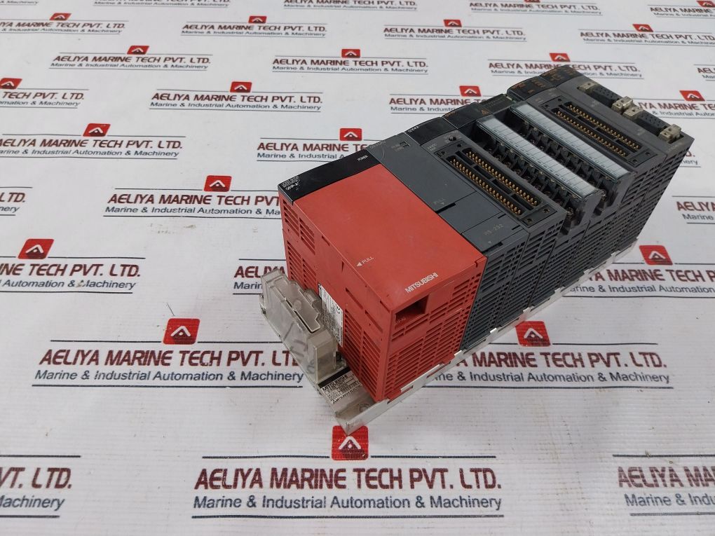 Mitsubishi Q61p-a2 / Q0 0cpu / Qx42 / Qy10 / Qd75p4 / Qj71c24n-r2 Power Supply Unit - Image 3