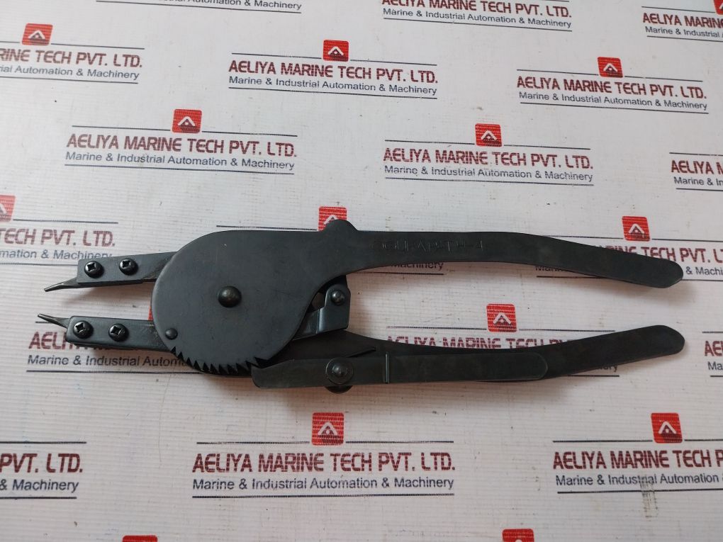 Ogura H-4 Snap Ring Priyer - Image 3