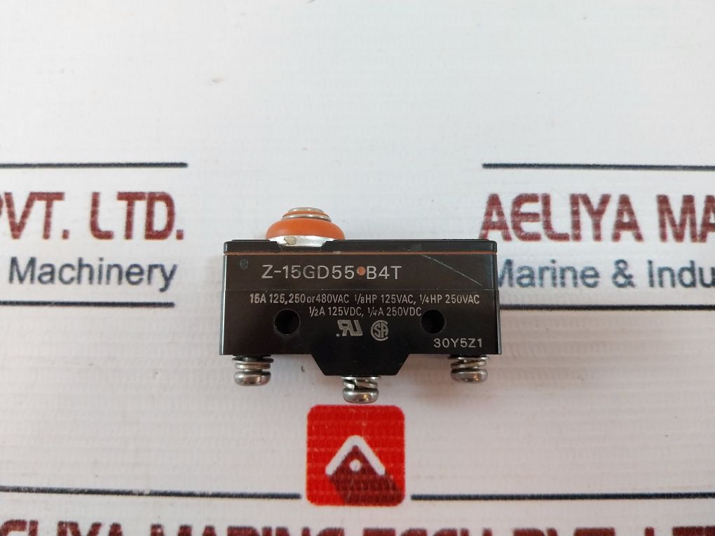 Omron Z-15gd55-b4t Micro Switch - Image 6