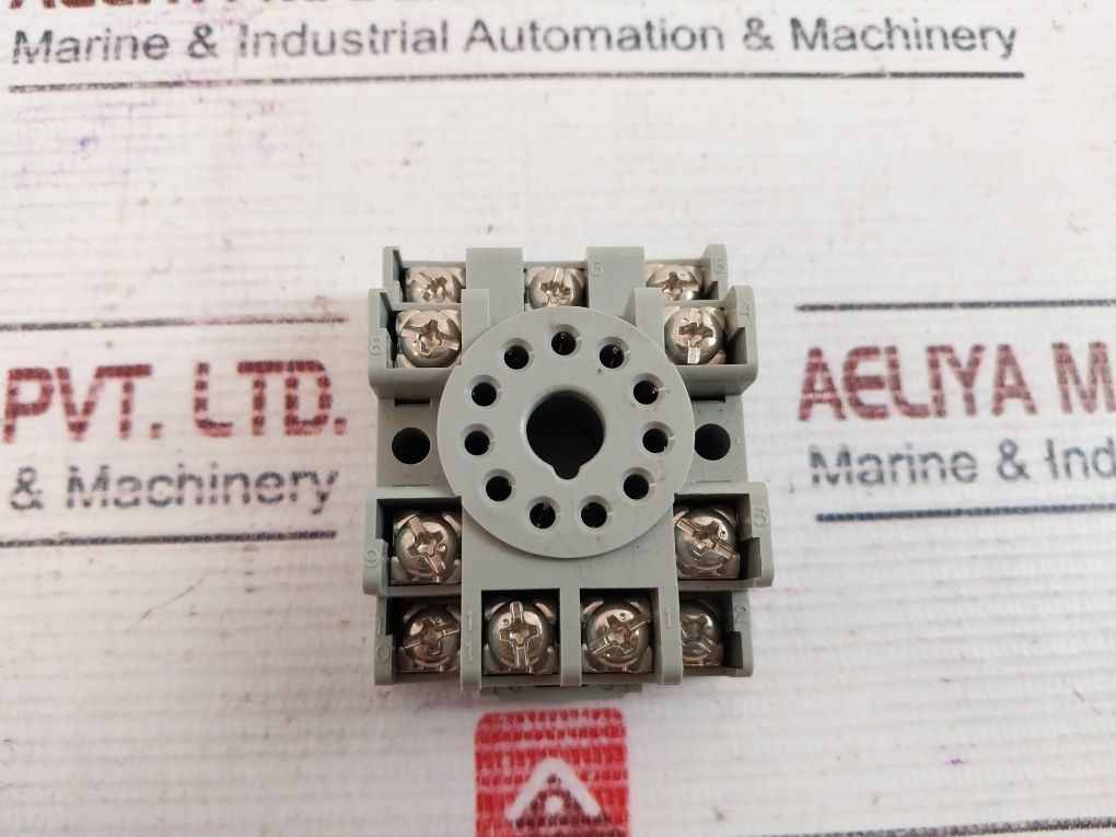 Square D 8501nr62 Relay Socket Ser.a - Image 3