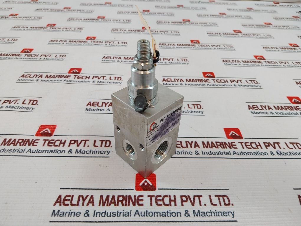 Sun Hydraulics 9bp9 Line Mount Manifold Cross Pilot Shuttle - Image 4