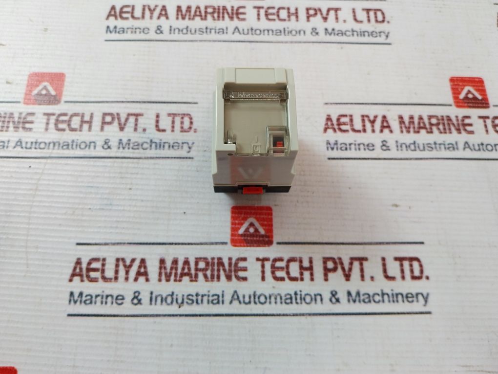 Telemecanique Rhn 416kc Relay 110v Ac 60hz - Image 5