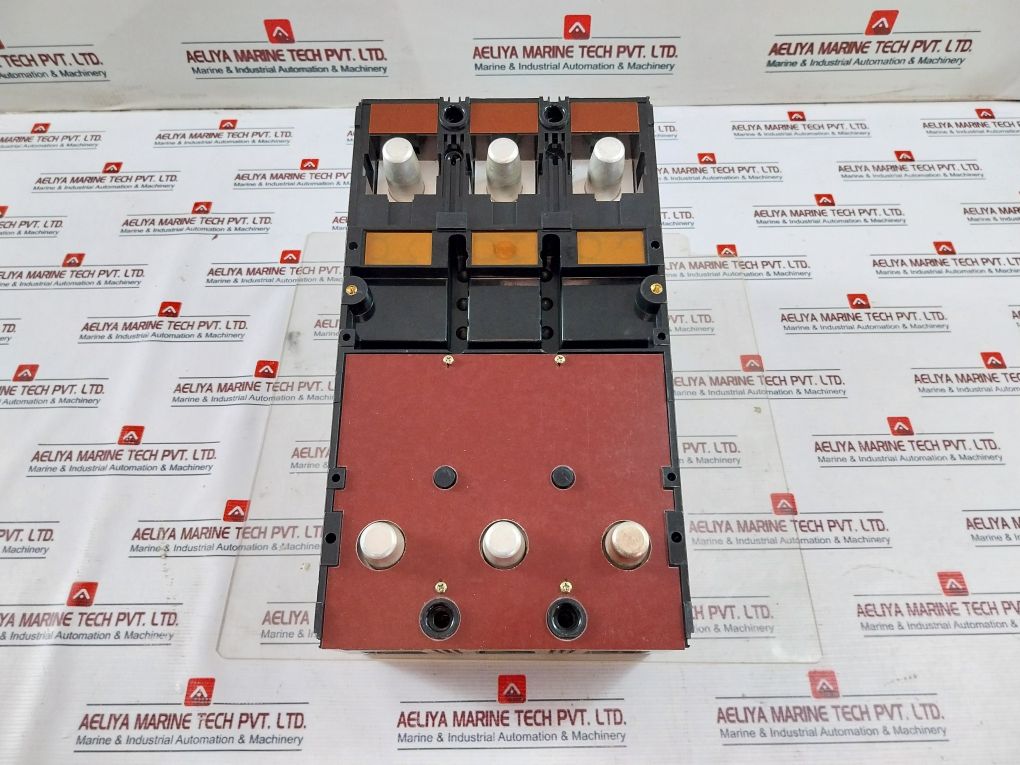 Terasaki Tl-800f 3 Pole Circuit Breaker 800a - Image 6