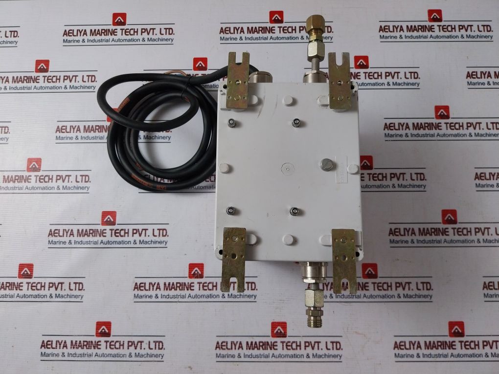 Unitor Td8024a Time Delay Unit 24vdc - Image 3