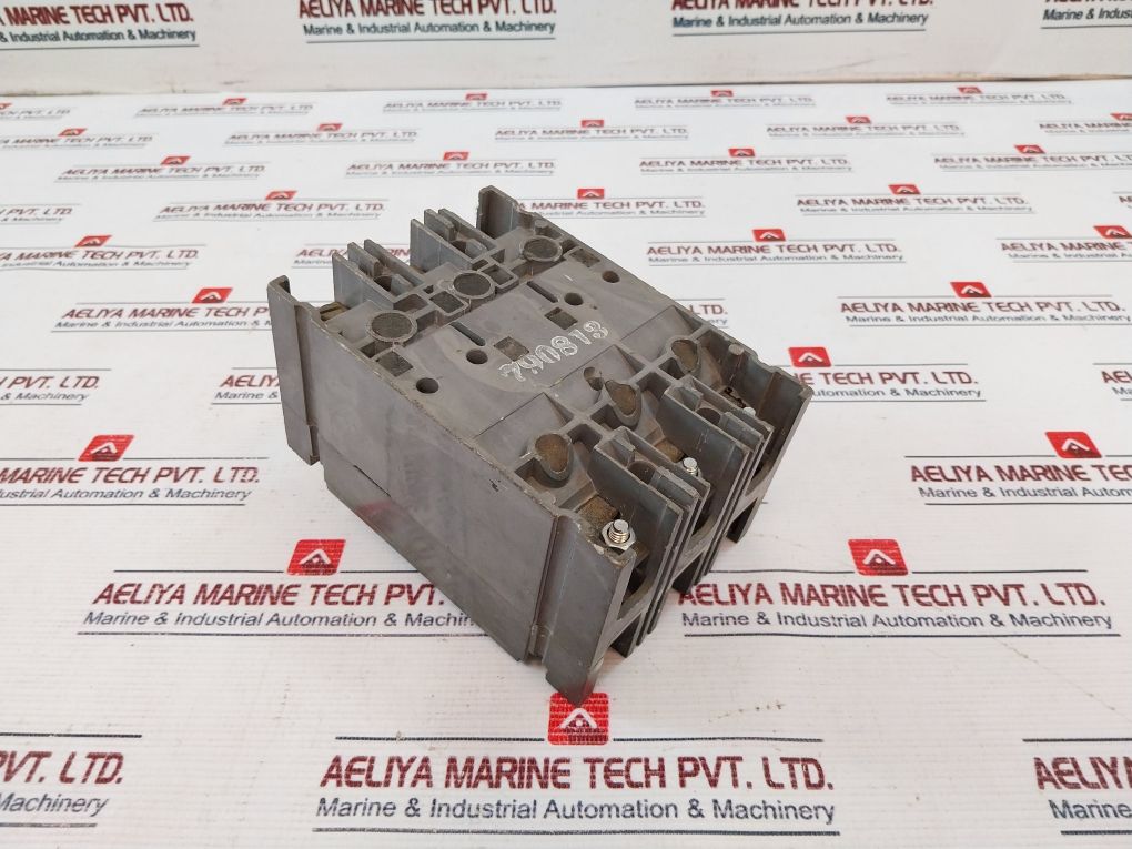 Westinghouse Hfb3020l 3 Pole Circuit Breaker - Image 4