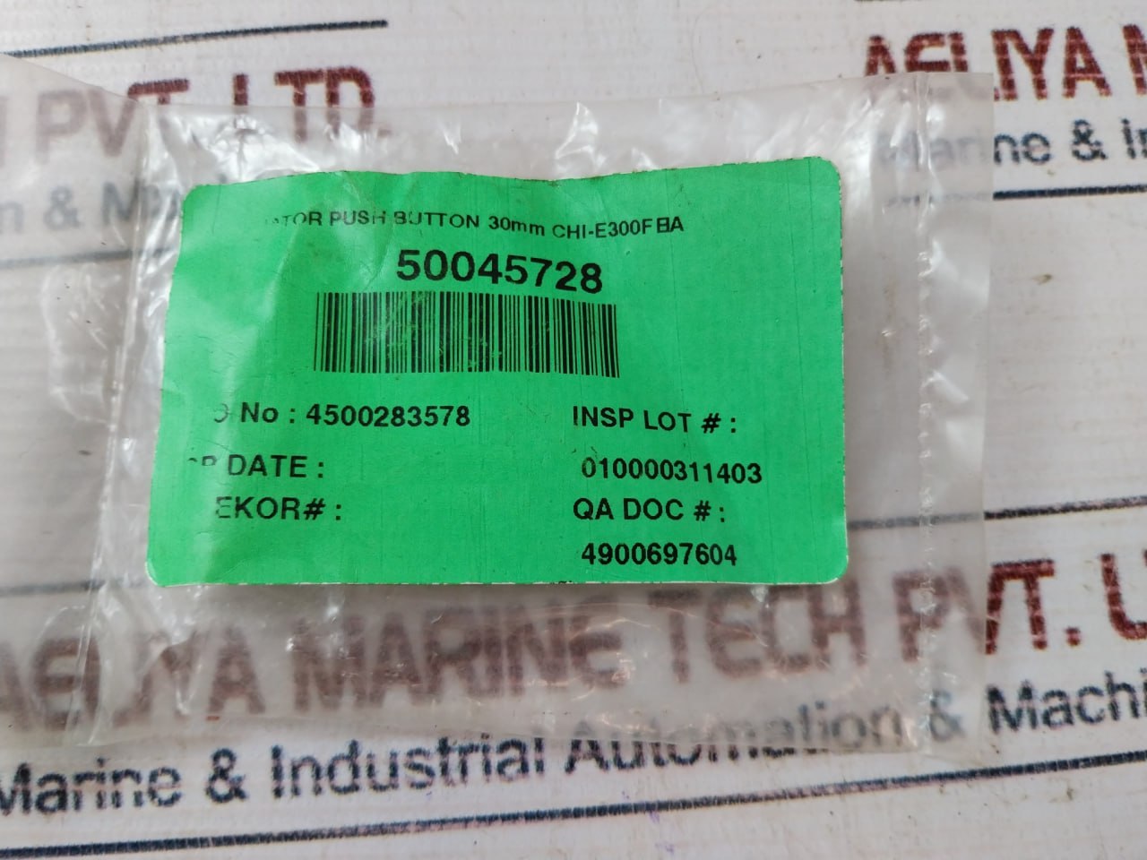 Apem A0152b Push Button With Contact Block - Image 7