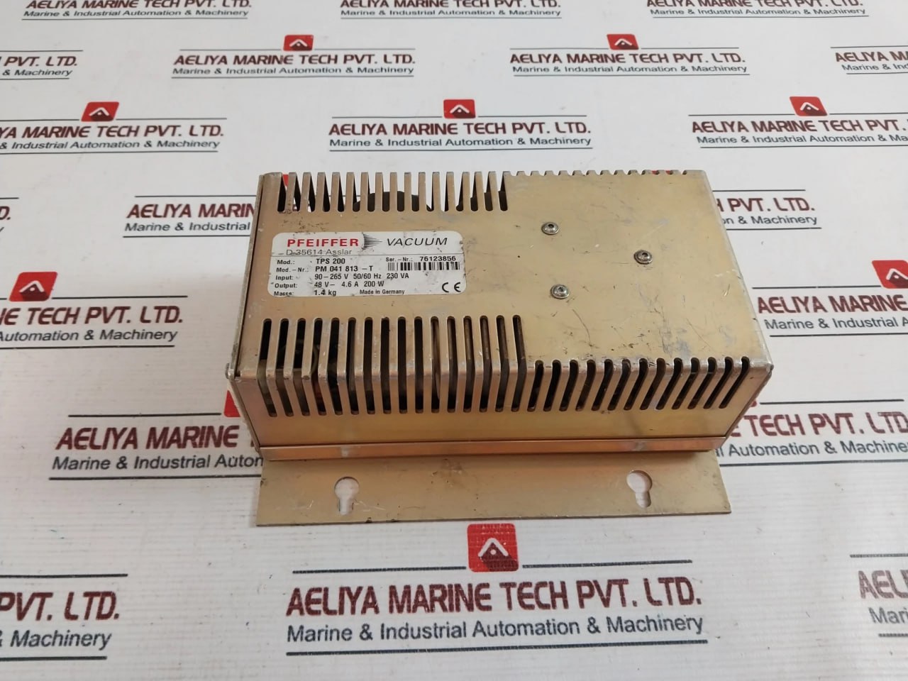 Pfeiffer D-35614 Asslar Turbo Vacuum Pump Power Supply