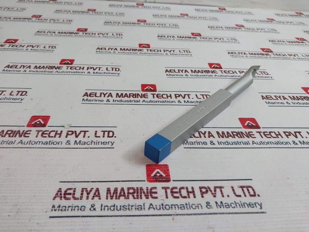 Adv Iso 9 R1616 P30 Carbide Tipped Tool - Image 4