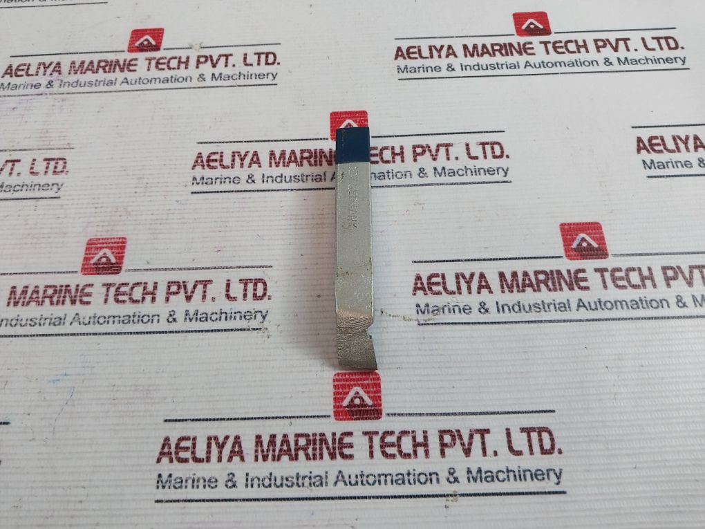 Adv Iso15 R 1616 P30 Carbide Tipped Tool - Image 4