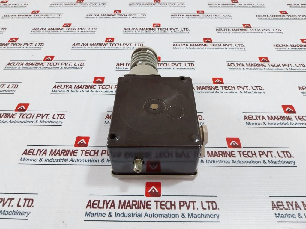 Danfoss Rt 34 Temperature Switch -25 To 15°c - Image 6