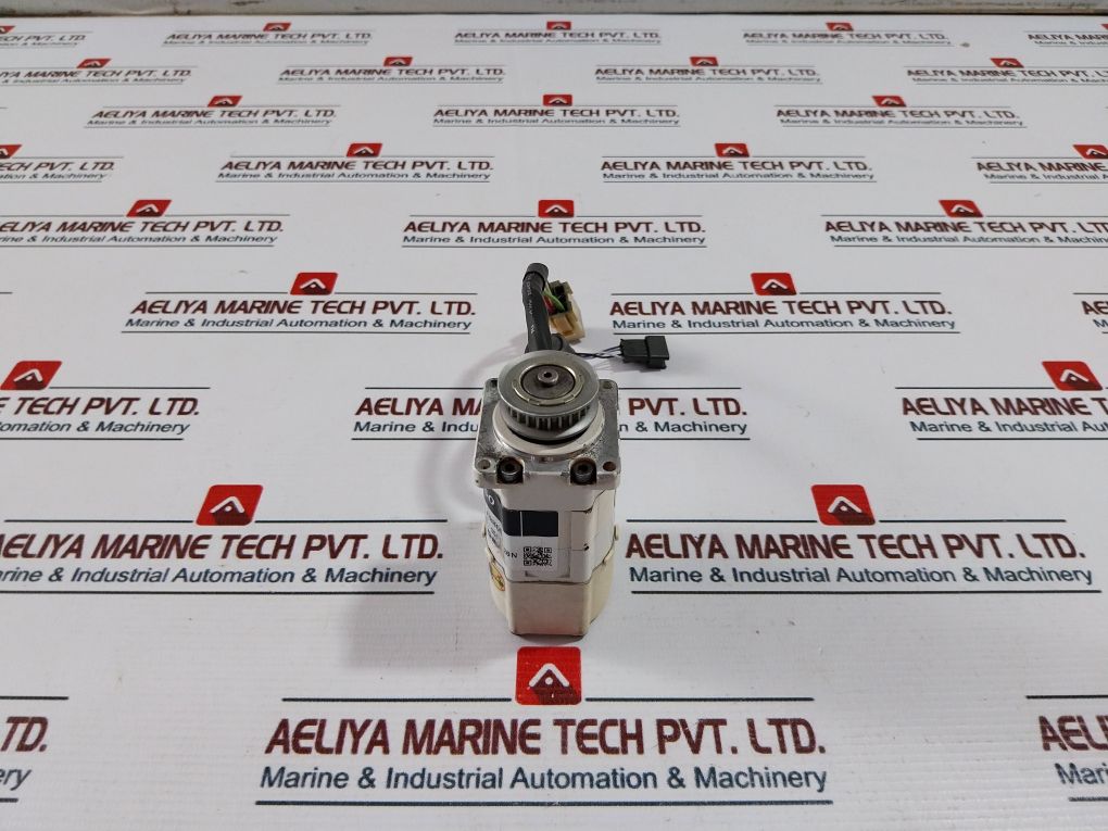 Denso 410622-1620 Servo Motor Msma5azt2u2