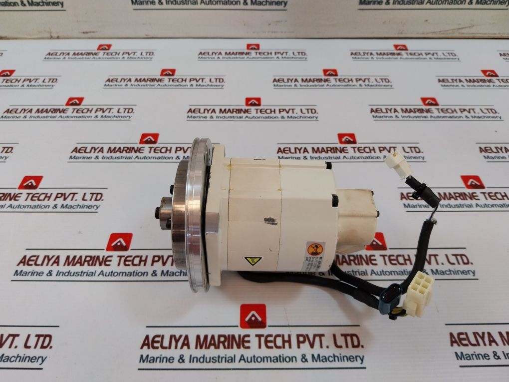 Denso Mqma042t3v2 Servo Motor - Image 6