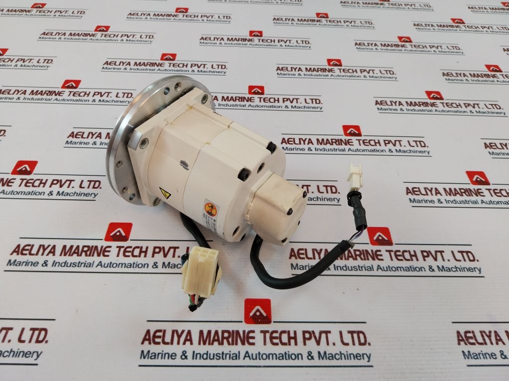 Denso Mqma042t3v2 Servo Motor - Image 4