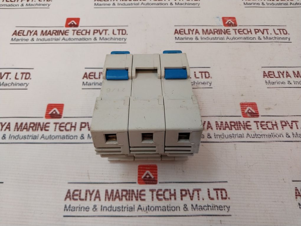 Ferraz Shawmut Cms.14 Modular Fuse Holder - Image 3