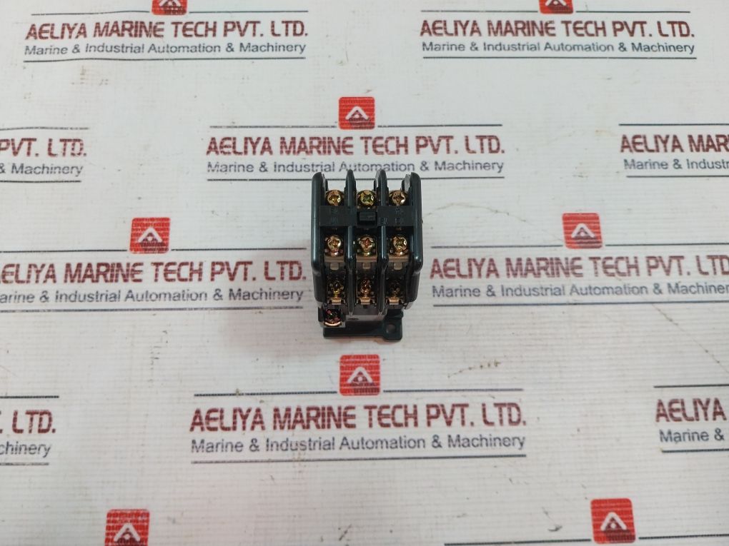 Fuji Electric Src50-2ux (4a2b) Auxiliary Contact Block