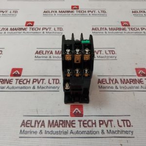 Fuji Electric Src50-2ux (4a2b) Auxiliary Relay