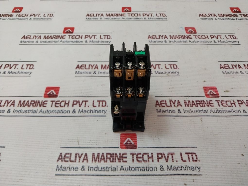 Fuji Electric Src50-2ux (4a2b) Auxiliary Relay