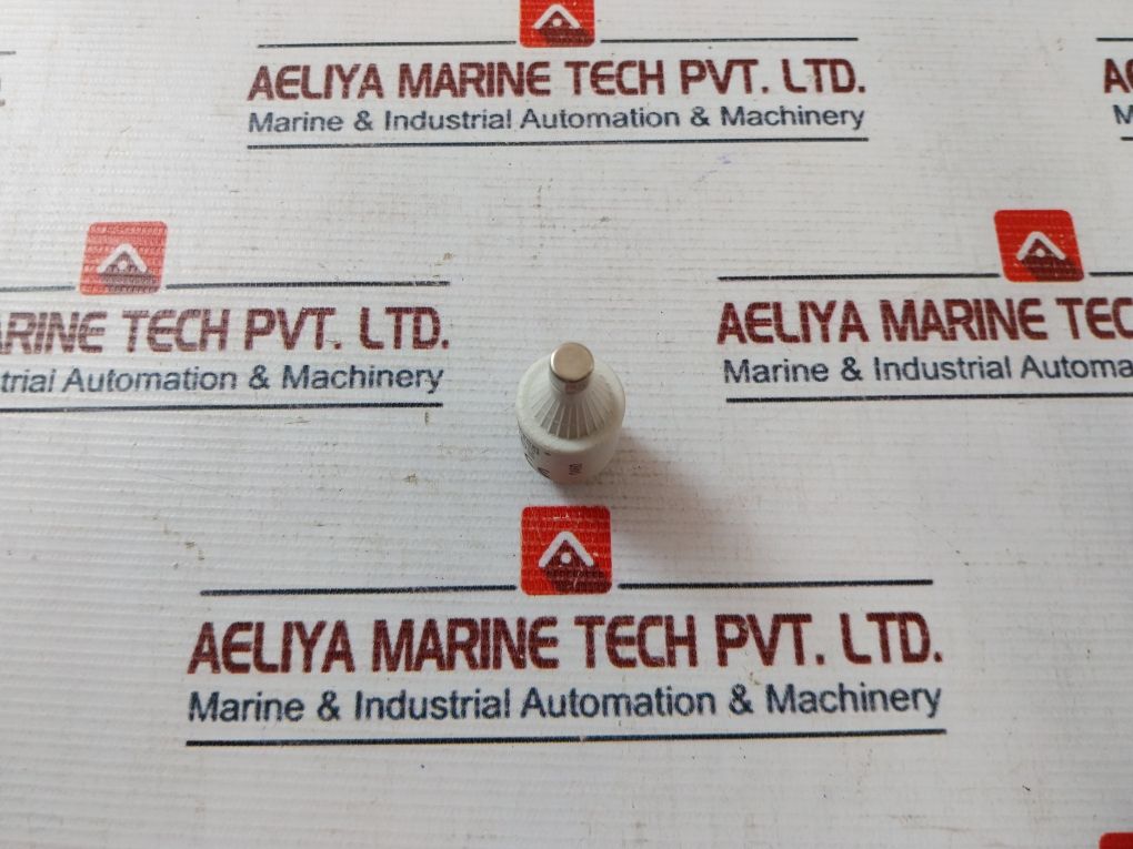 Lindner 597.0107 Fuse 500v - Image 2